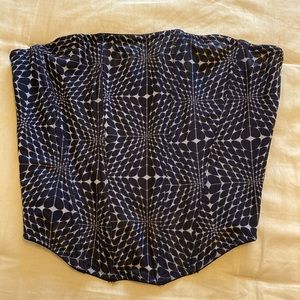 Navy and white patterned strapless corset top.